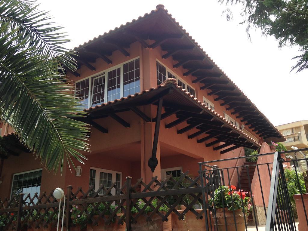 B&B Villa Di Giorgi Cefalu Luaran gambar