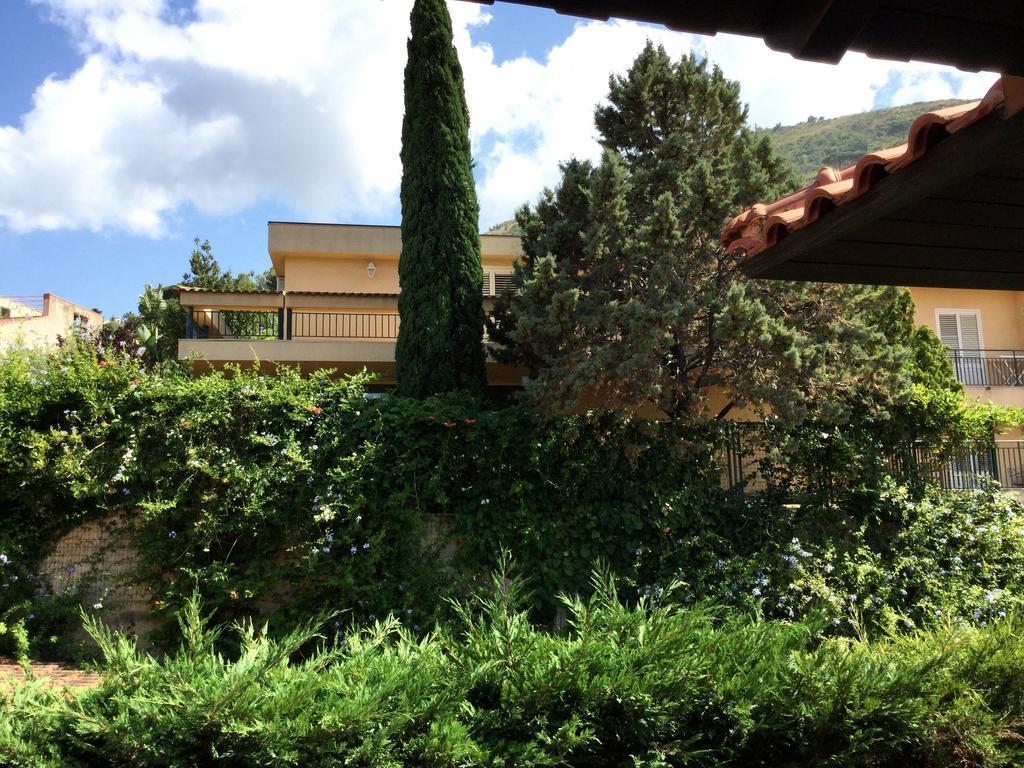 B&B Villa Di Giorgi Cefalu Luaran gambar